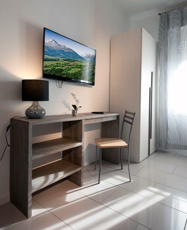 Le Suites - Di Fronte Ospedale Sacro Cuore Negrar Exteriér fotografie